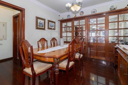 Apartamento à venda com 220m², 4 quartos e 2 vagasSala de Jantar