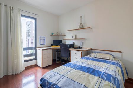 Apartamento à venda com 220m², 4 quartos e 2 vagasQuarto 3