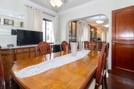 Apartamento à venda com 220m², 4 quartos e 2 vagasSala de Jantar