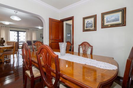 Apartamento à venda com 220m², 4 quartos e 2 vagasSala de Jantar