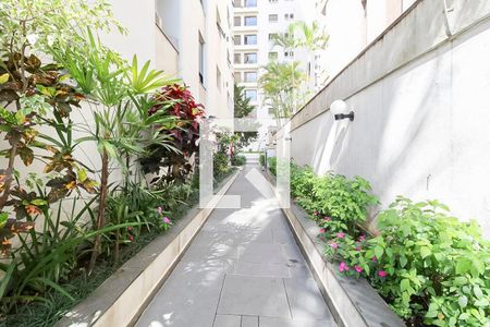 Apartamento à venda com 220m², 4 quartos e 2 vagasÁrea externa