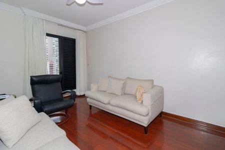 Apartamento à venda com 220m², 4 quartos e 2 vagasQuarto 4
