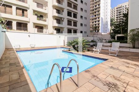 Apartamento à venda com 220m², 4 quartos e 2 vagasÁrea comum - Piscina