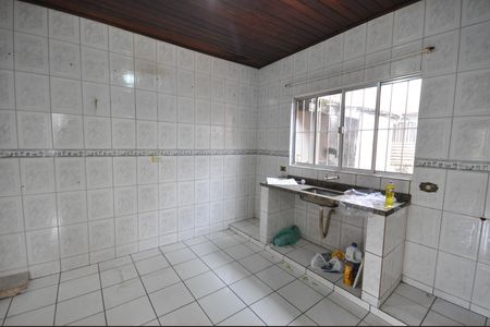 Casa à venda com 56m², 3 quartos e 1 vagaCozinha