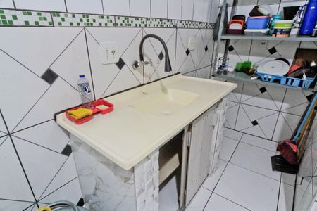 Cozinha de casa para alugar com 1 quarto, 35m² em Jardim Paulistano (zona Norte), São Paulo