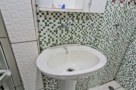 Banheiro de casa para alugar com 1 quarto, 35m² em Jardim Paulistano (zona Norte), São Paulo