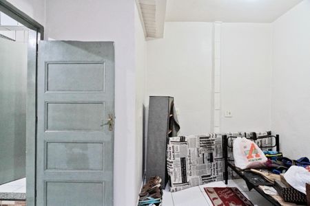Casa para alugar com 35m², 1 quarto e sem vagaQuarto