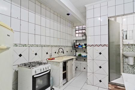 Cozinha de casa para alugar com 1 quarto, 35m² em Jardim Paulistano (zona Norte), São Paulo
