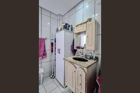 Apartamento à venda com 51m², 2 quartos e sem vaga Apartamento à venda com 51m², 2 quartos e sem vagaBanheiro