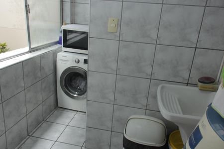 Apartamento para alugar com 105m², 3 quartos e 1 vagaÁrea de Serviço