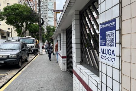 Apartamento para alugar com 105m², 3 quartos e 1 vagaPlaca instalada
