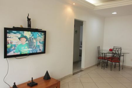 Apartamento para alugar com 105m², 3 quartos e 1 vagaSala