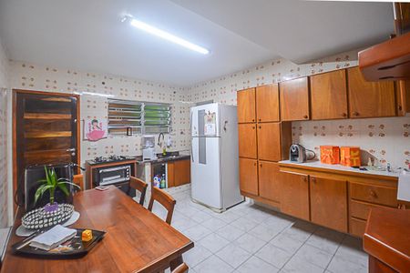 Casa à venda com 140m², 3 quartos e 2 vagasCozinha