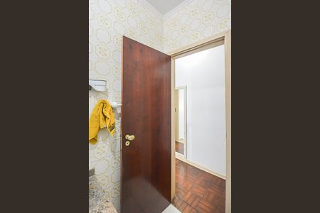 Casa à venda com 140m², 3 quartos e 2 vagasBanheiro