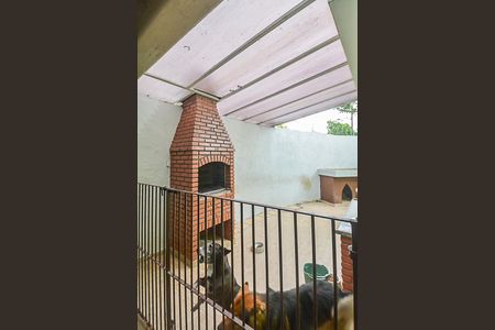 Casa à venda com 140m², 3 quartos e 2 vagasChurrasqueira