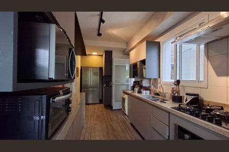 Apartamento à venda com 135m², 2 quartos e 2 vagas Apartamento à venda com 135m², 2 quartos e 2 vagasCozinha