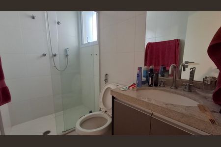Apartamento à venda com 135m², 2 quartos e 2 vagas Apartamento à venda com 135m², 2 quartos e 2 vagasbanheiro suíte 2