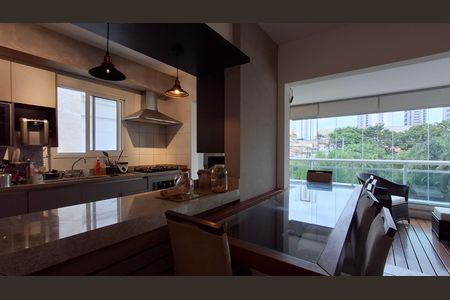 Apartamento à venda com 135m², 2 quartos e 2 vagasCozinha
