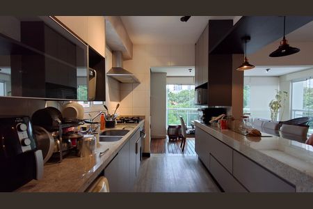 Apartamento à venda com 135m², 2 quartos e 2 vagas Apartamento à venda com 135m², 2 quartos e 2 vagasCozinha