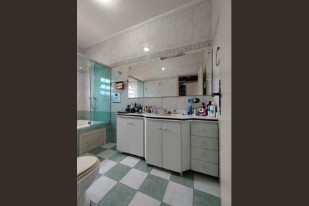 Casa à venda com 315m², 3 quartos e 2 vagas Casa à venda com 315m², 3 quartos e 2 vagasBanheiro - torneira