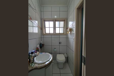 Casa à venda com 315m², 3 quartos e 2 vagas Casa à venda com 315m², 3 quartos e 2 vagasBanheiro - torneira