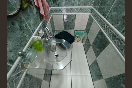 Casa à venda com 315m², 3 quartos e 2 vagas Casa à venda com 315m², 3 quartos e 2 vagasLavabo