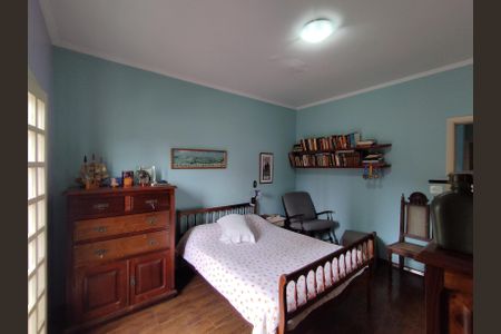 Casa à venda com 315m², 3 quartos e 2 vagas Casa à venda com 315m², 3 quartos e 2 vagasSuíte