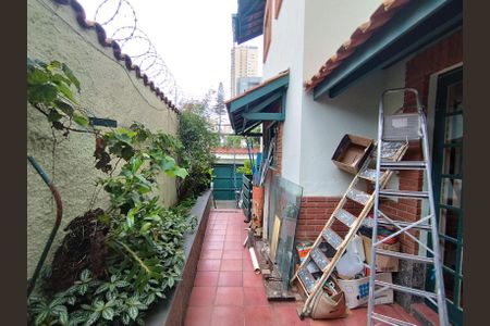 Casa à venda com 315m², 3 quartos e 2 vagas Casa à venda com 315m², 3 quartos e 2 vagasQuintal