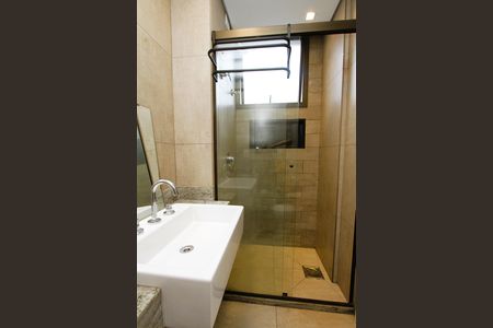 Apartamento à venda com 67m², 2 quartos e 2 vagasBanheiro da Suíte 2