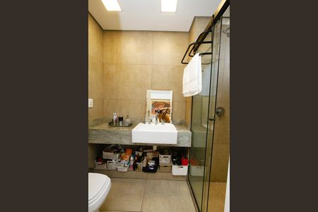 Apartamento à venda com 67m², 2 quartos e 2 vagasBanheiro da Suíte 2