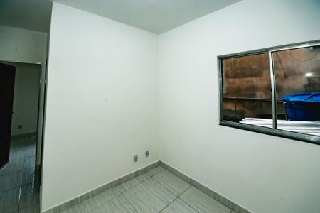 Casa para alugar com 2 quartos, 60m² em Glória, Belo Horizonte