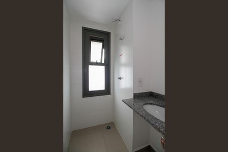 Apartamento para alugar com 34m², 1 quarto e sem vagaBanheiro da Suíte