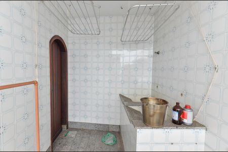 Casa para alugar com 246m², 5 quartos e 4 vagasÁrea de Serviço