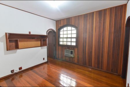 Casa para alugar com 246m², 5 quartos e 4 vagasQuarto 2