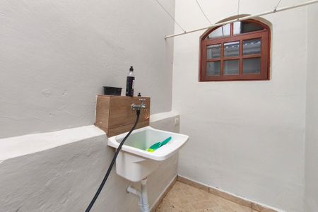 Casa para alugar com 190m², 5 quartos e 4 vagas Casa para alugar com 190m², 5 quartos e 4 vagasÁrea de Serviço