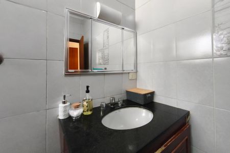 Casa para alugar com 190m², 5 quartos e 4 vagas Casa para alugar com 190m², 5 quartos e 4 vagasBanheiro Suíte