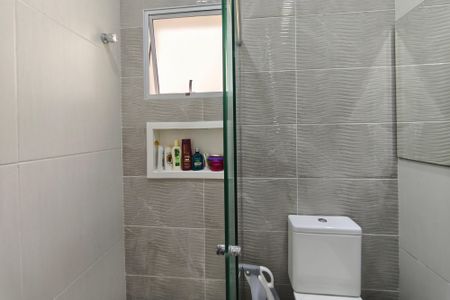 Casa para alugar com 190m², 5 quartos e 4 vagas Casa para alugar com 190m², 5 quartos e 4 vagasBanheiro Social