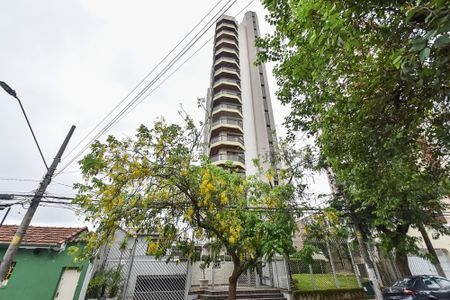 Apartamento à venda com 174m², 4 quartos e 4 vagas Apartamento à venda com 174m², 4 quartos e 4 vagasFachada
