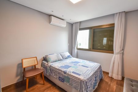 Apartamento à venda com 174m², 4 quartos e 4 vagas Apartamento à venda com 174m², 4 quartos e 4 vagasQuarto 1