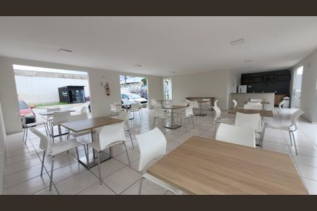 Apartamento para alugar com 50m², 2 quartos e sem vagaÁrea comum - Salão de festas