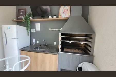 Apartamento para alugar com 50m², 2 quartos e sem vagaÁrea comum - Churrasqueira