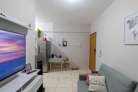 Sala/Cozinha/Área de Serviço  de apartamento à venda com 2 quartos, 42m² em Vila Guilhermina, São Paulo
