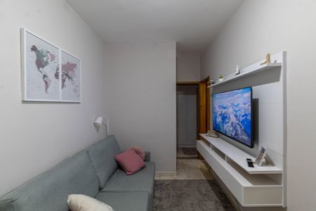 Sala/Cozinha/Área de Serviço  de apartamento à venda com 2 quartos, 42m² em Vila Guilhermina, São Paulo