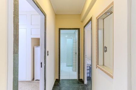 Corredor de apartamento para alugar com 2 quartos, 110m² em República, São Paulo