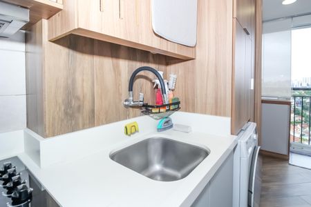 Apartamento à venda com 60m², 2 quartos e 1 vagaÁrea de Serviço