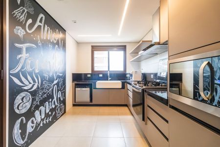 Apartamento para alugar com 285m², 3 quartos e 5 vagas Apartamento para alugar com 285m², 3 quartos e 5 vagasCozinha