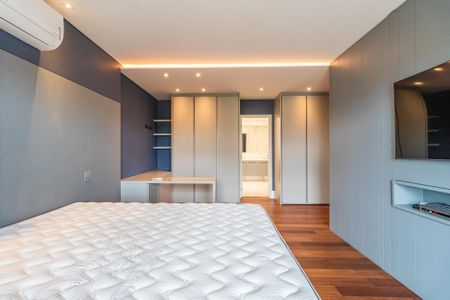 Apartamento para alugar com 285m², 3 quartos e 5 vagas Apartamento para alugar com 285m², 3 quartos e 5 vagasSuíte 3