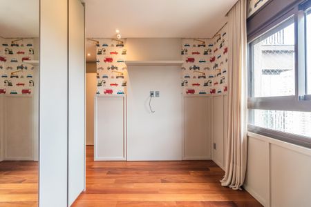 Apartamento para alugar com 285m², 3 quartos e 5 vagas Apartamento para alugar com 285m², 3 quartos e 5 vagasSuíte 1