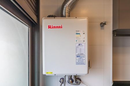 Apartamento para alugar com 285m², 3 quartos e 5 vagas Apartamento para alugar com 285m², 3 quartos e 5 vagasÁrea de Serviço