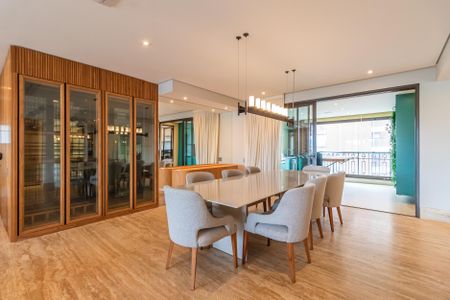 Sala de apartamento para alugar com 3 quartos, 285m² em Alphaville Empresarial, Barueri